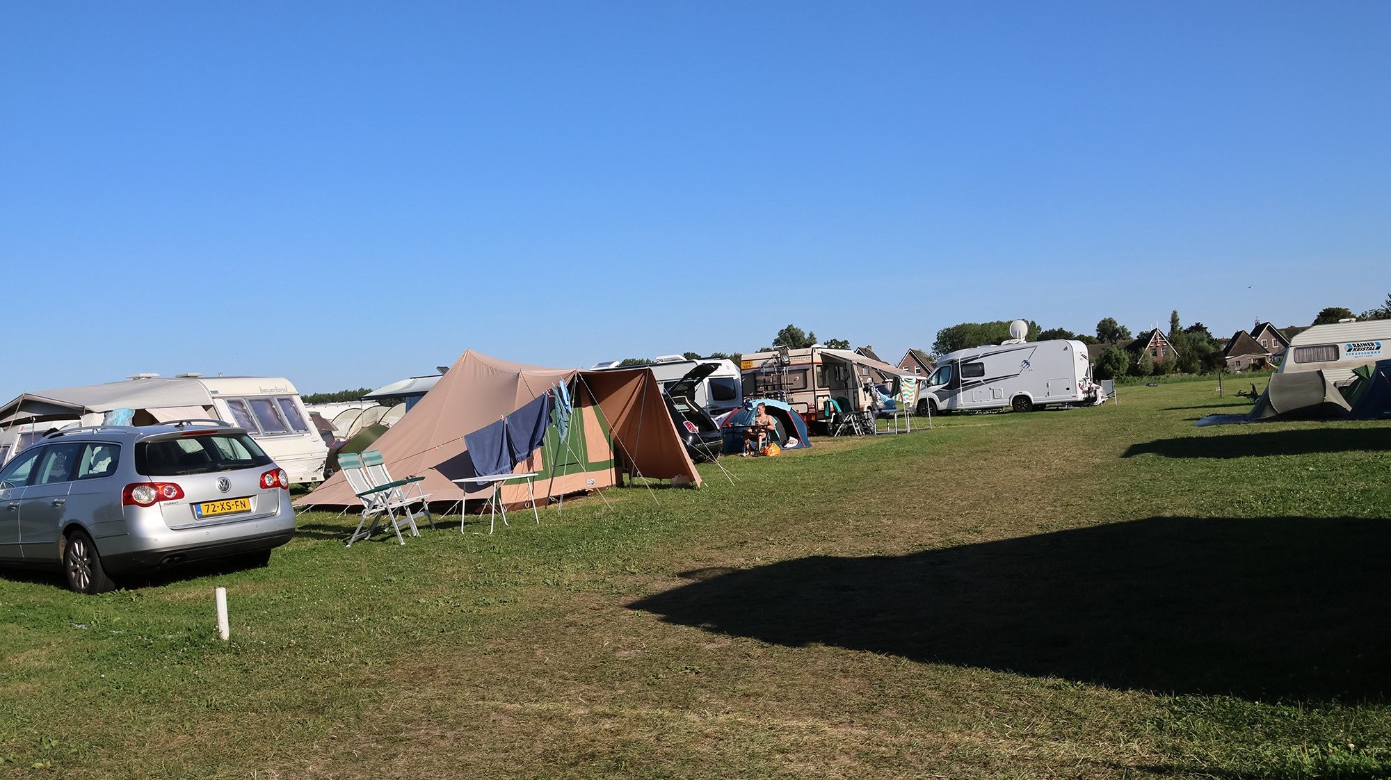 Camping, Feld A oder B